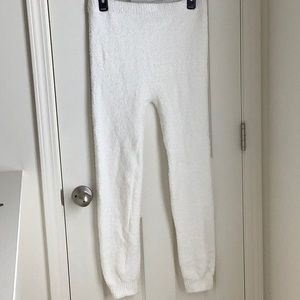 Fuzzy White Lounge Pants with Cuffed bottoms Sz L